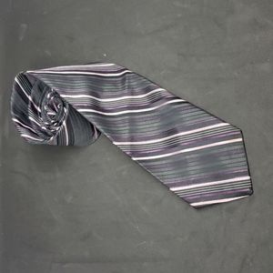 Ohrbach's striped tie